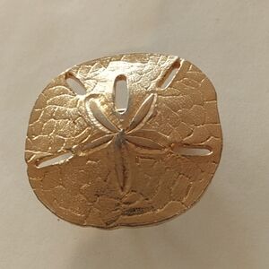 Lovely Gold leaf belt buckle.